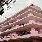 Hotel O Galaxy Rooms